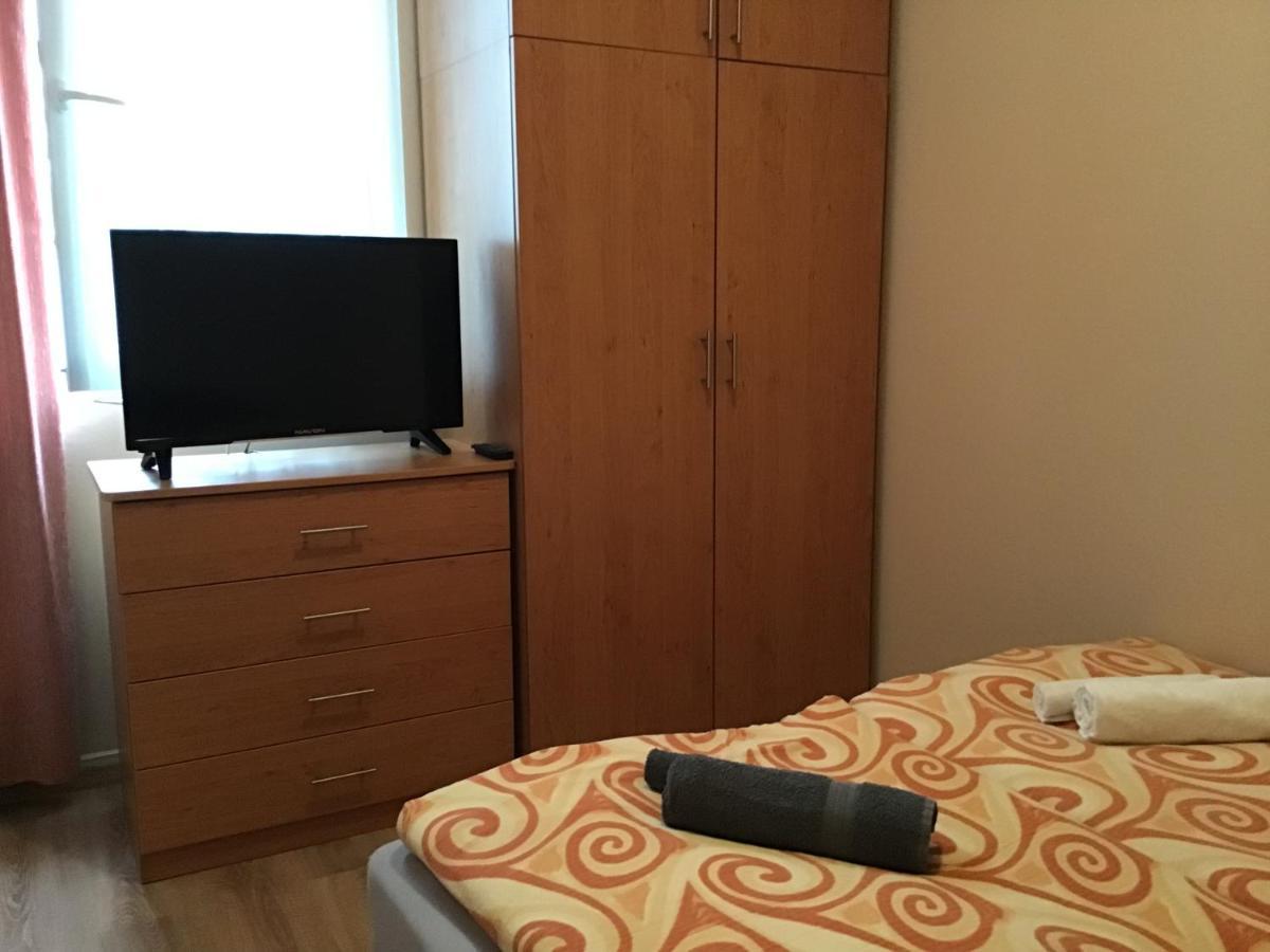 Dravecz Apartman Balatonlelle Exterior photo