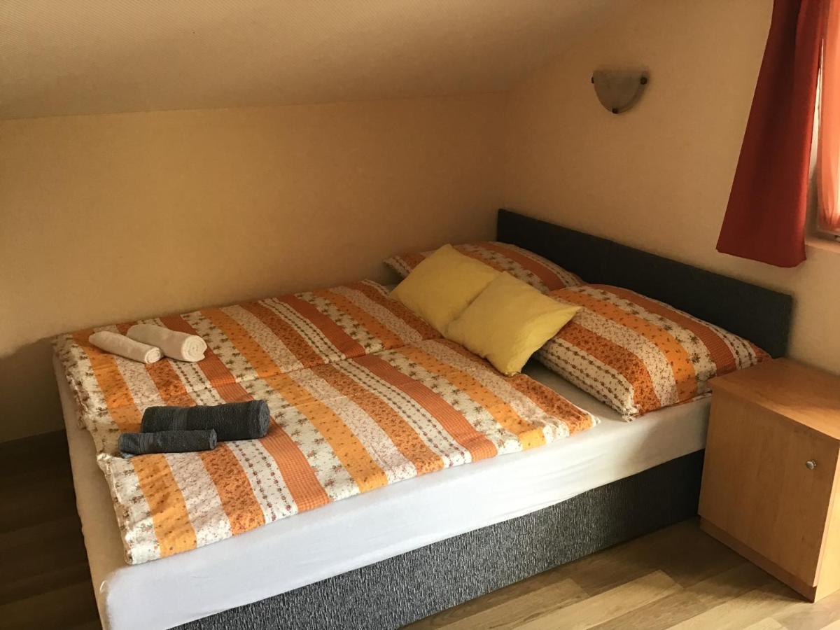 Dravecz Apartman Balatonlelle Exterior photo